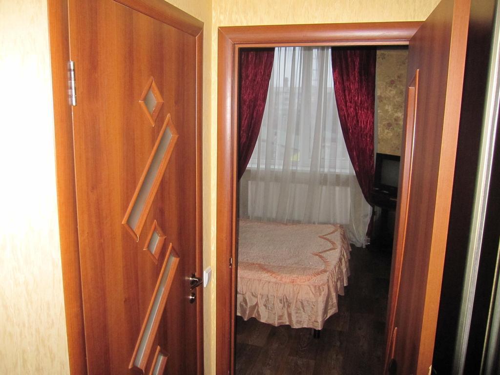 Jaguar Hotel Complex Charkov Pokoj fotografie